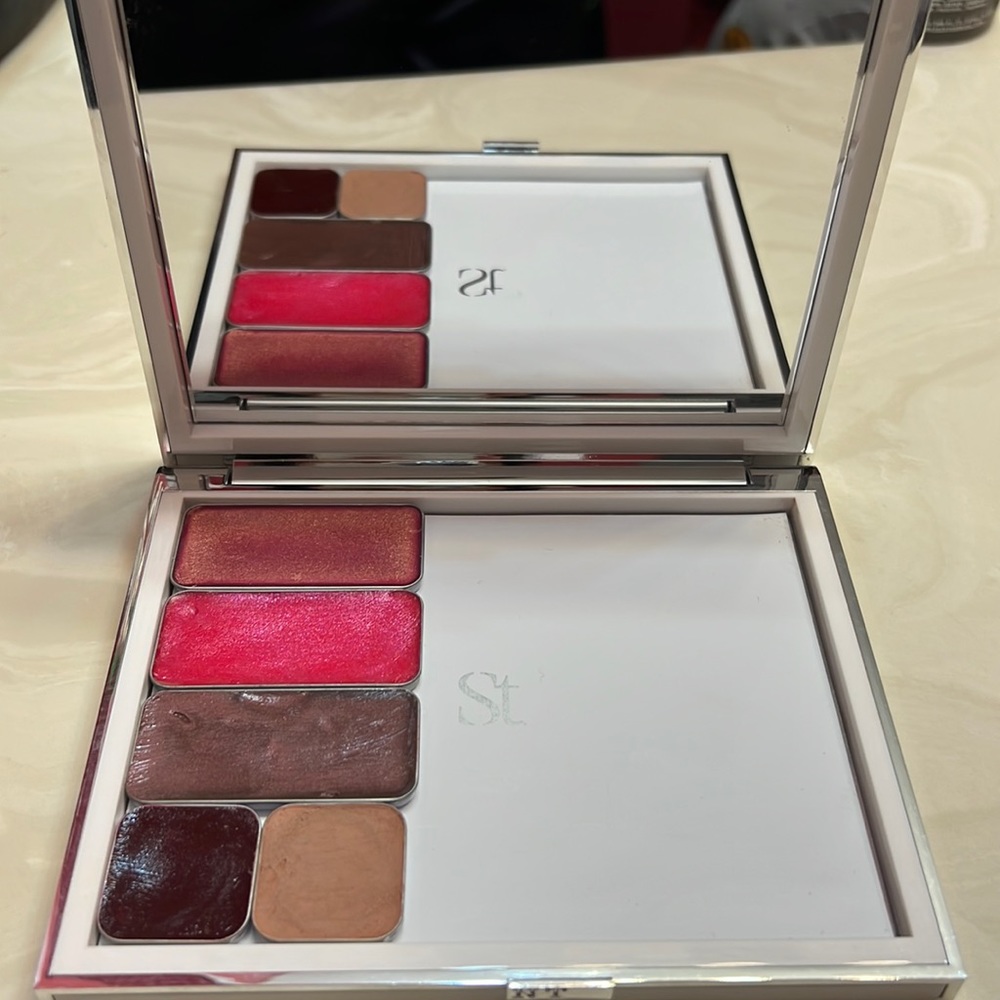 Seint Eyeshadow Palette & Lip & Cheeks